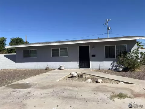 134 E 25 St, Yuma, AZ 85364 photo 2