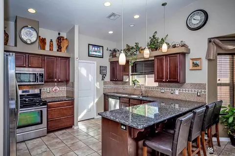 11585 E 26 St, Yuma, AZ 85367 photo 2