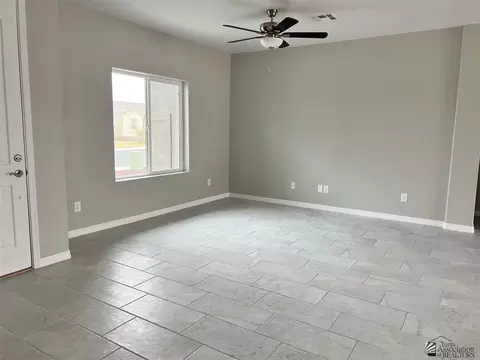 10129 E 39 Pl, Yuma, AZ 85367 photo 8