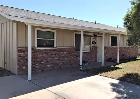 2667 S Beverly Ln, Yuma, AZ 85365 photo 1