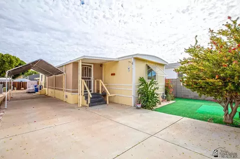 1043 S 20 Ave, Yuma, AZ 85364