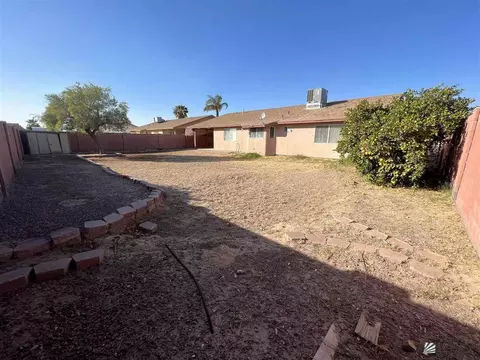 7441 E 24 Pl, Yuma, AZ 85365 photo 2