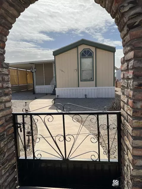 14251 E 29 Pl, Yuma, AZ 85367 photo 3