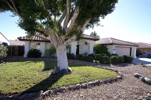 7835 E Topeka Pl, Yuma, AZ 85365 photo 2