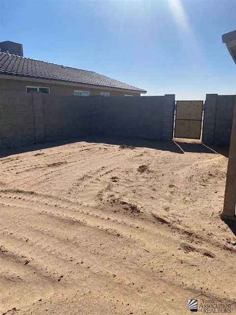 7552 E 45 St, Yuma, AZ 85365 photo 13