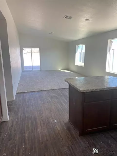 7552 E 45 St, Yuma, AZ 85365 photo 5