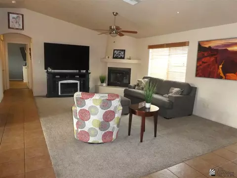 11823 E 27 Pl, Yuma, AZ 85367 photo 2