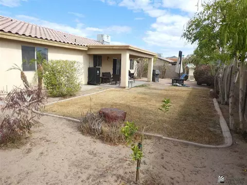 11823 E 27 Pl, Yuma, AZ 85367 photo 17