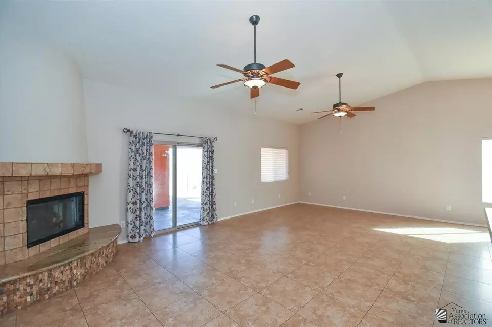  11884 E 27 Pl, Yuma, AZ 85367 photo 8
