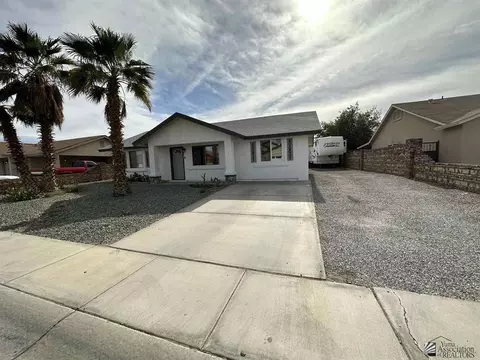 10419 E 37 St, Yuma, AZ 85365 photo 4