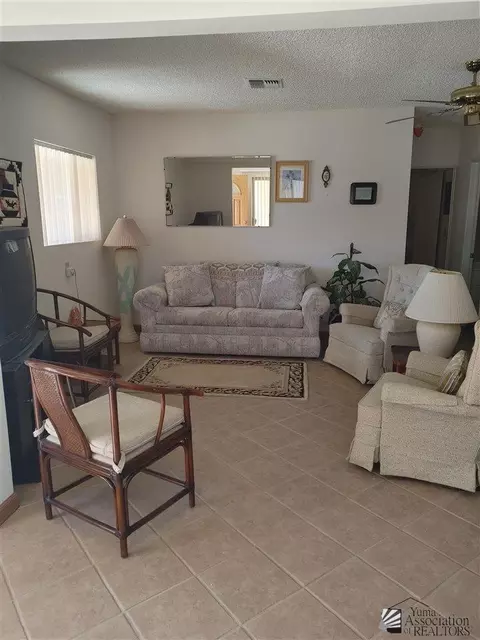 13352 E 43 St, Yuma, AZ 85367 photo 3