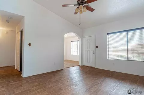 8715 E 25 St, Yuma, AZ 85365 photo 4