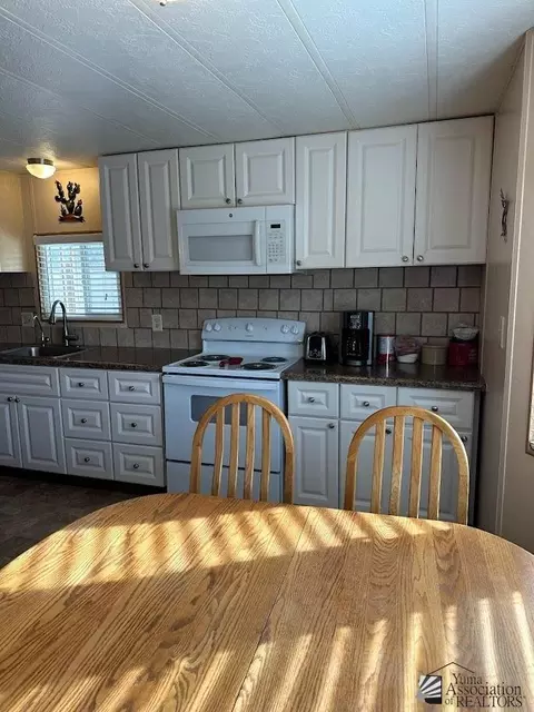 13632 E 44 Dr, Yuma, AZ 85367 photo 9