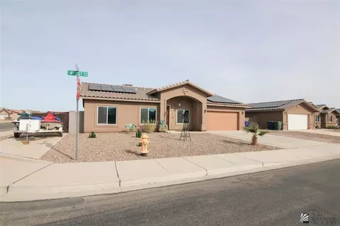 7552 E 41 St, Yuma, AZ 85365 photo 1