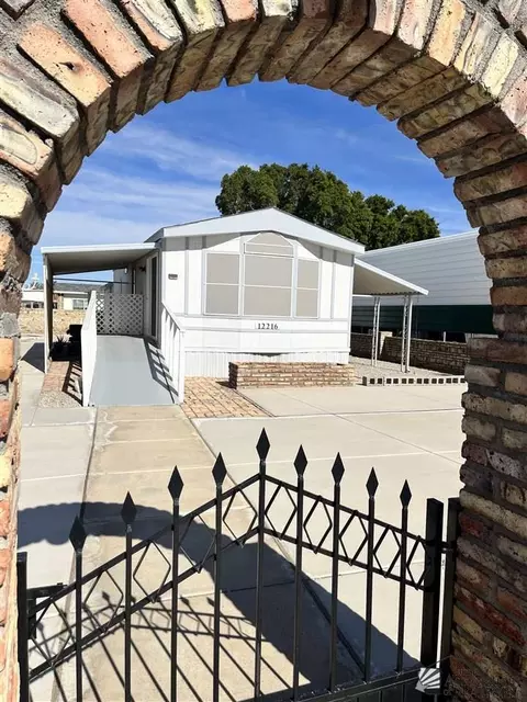 12216 E 39 St, Yuma, AZ 85367 photo 4