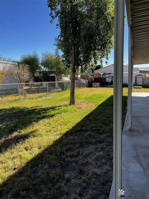 10541 E Marble Dr, Yuma, AZ 85367 photo 3