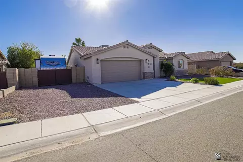 11585 E 24 Pl, Yuma, AZ 85367 photo 2