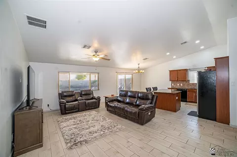 11585 E 24 Pl, Yuma, AZ 85367 photo 4