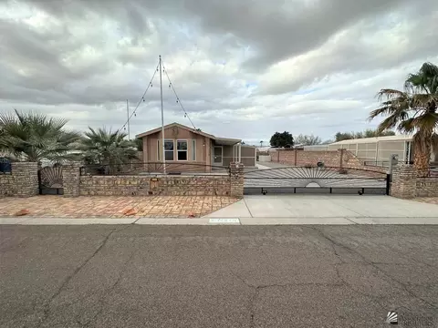 13378 E 48 Dr, Yuma, AZ 85367 photo 2