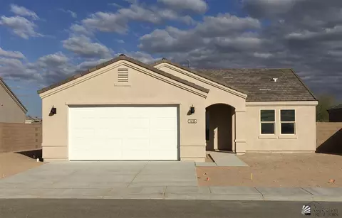 3435 S Falcon Dr, Yuma, AZ 85365