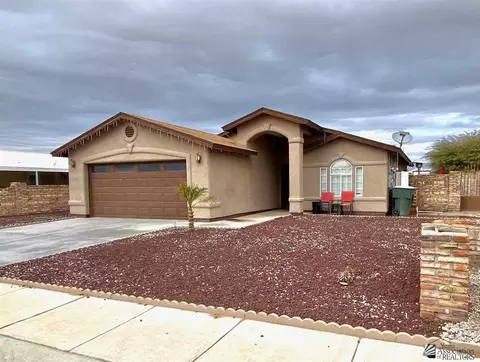 9564 E 38 St, Yuma, AZ 85367 photo 2