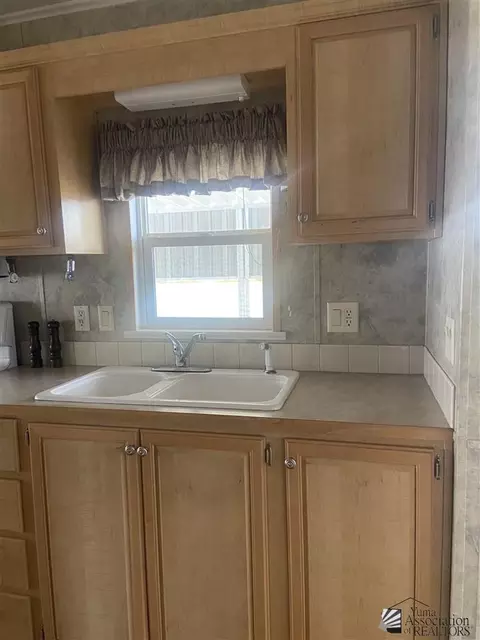 10342 E Compadre Pl, Yuma, AZ 85365 photo 16