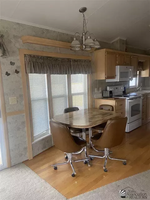 10342 E Compadre Pl, Yuma, AZ 85365 photo 14