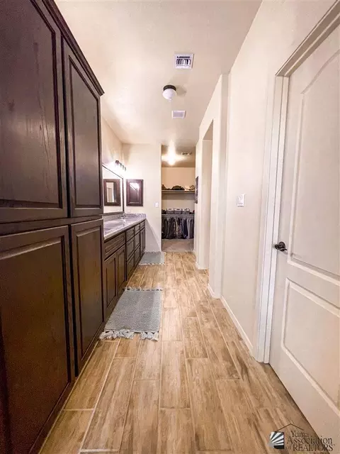 5967 E 45 Pl, Yuma, AZ 85365 photo 11