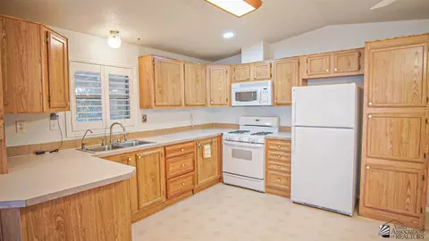 13141 E 45 Dr, Yuma, AZ 85367 photo 5