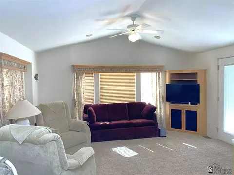 13702 E 54 Dr, Yuma, AZ 85367 photo 2