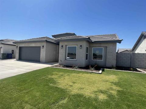 683 E 12 Pl, Somerton, AZ 85350
