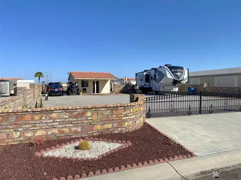 12732 E 46 Dr, Yuma, AZ 85367 photo 1