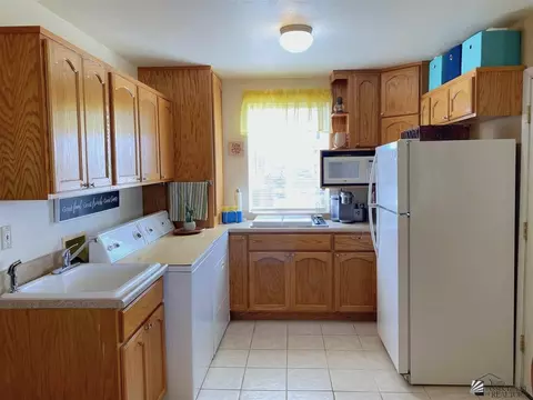 12732 E 46 Dr, Yuma, AZ 85367 photo 4