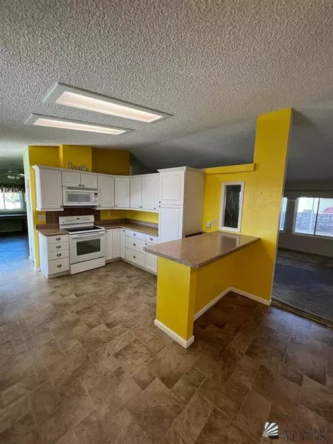 11341 E 39 St, Yuma, AZ 85367 photo 3