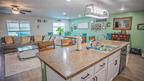 7587 E 41 St, Yuma, AZ 85365 photo 5