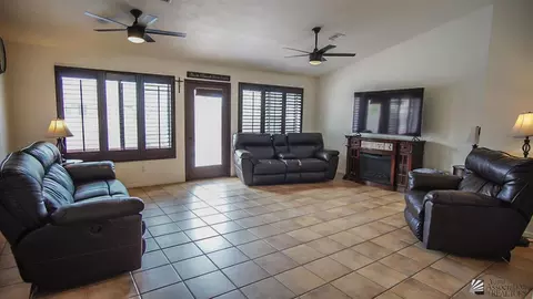 1958 S 37 Ave, Yuma, AZ 85364 photo 5