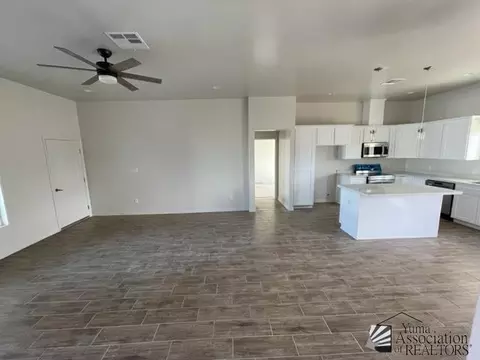 609 E 12 St, Somerton, AZ 85350 photo 3