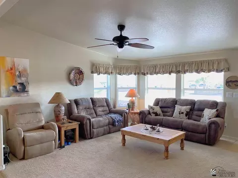 13489 E 55 St, Yuma, AZ 85367 photo 3