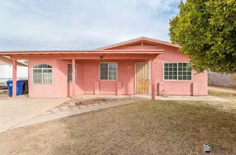 506 W Daffodil St, Somerton, AZ 85350