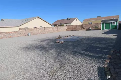 9636 E 37 St, Yuma, AZ 85367 photo 2