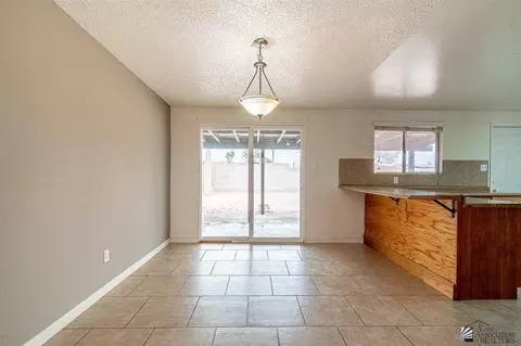 1560 E 26 Pl, Yuma, AZ 85365 photo 9