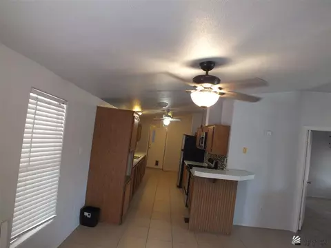 9302 E Armada Dr, Yuma, AZ 85365 photo 4