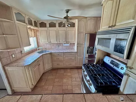 113 E 25 St, Yuma, AZ 85364 photo 6