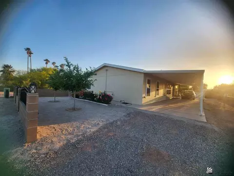 8822 S Jerome Ct, Wellton, AZ 85356