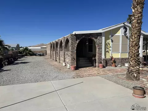 13804 E 48 Dr, Yuma, AZ 85367 photo 3
