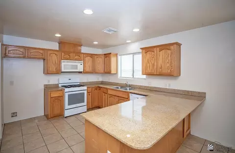 10391 E 38 St, Yuma, AZ 85365 photo 8
