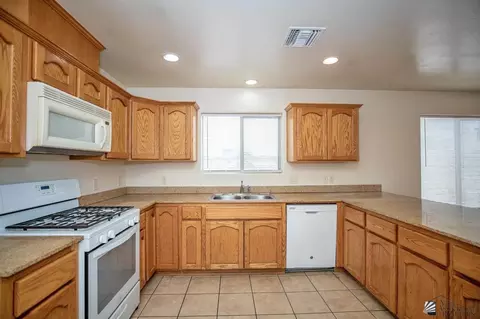 10391 E 38 St, Yuma, AZ 85365 photo 9