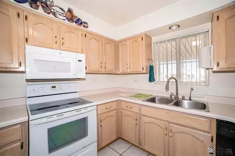 13695 E 48 Dr, Yuma, AZ 85367 photo 12