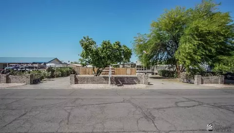 13260 E 40 Dr, Yuma, AZ 85367 photo 2