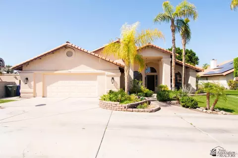 996 W 35 St, Yuma, AZ 85364